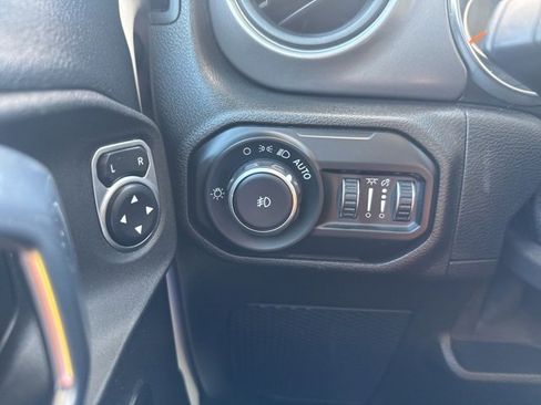 Certified 2021 Jeep Wrangler Unlimited Sport image 5