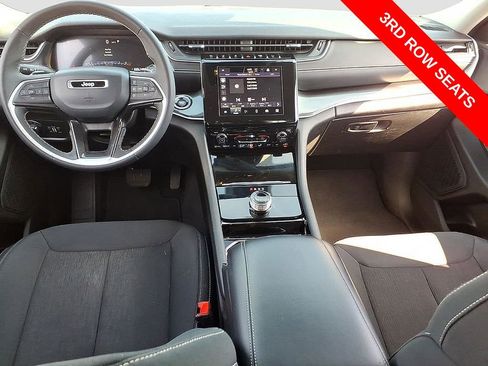 Used 2023 Jeep Grand Cherokee L Laredo AWD/4WD image 15