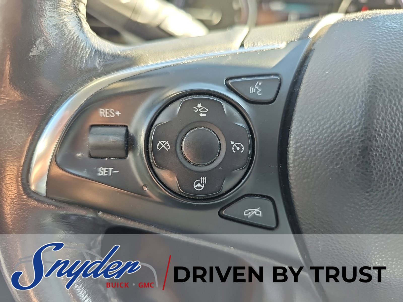 Used 2018 Buick Enclave Premium w/ Experience Buick Package AWD/4WD image 14