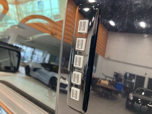 Used 2023 Ford F150 Lariat w/ Equipment Group 502A High image 10