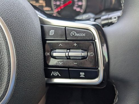 Certified 2021 Kia Sorento SX image 31