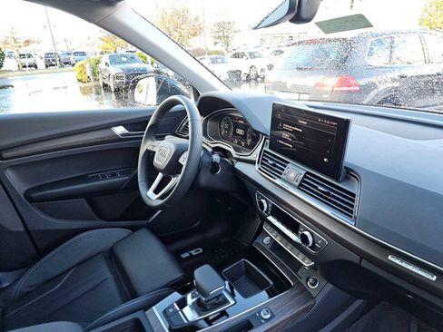 New 2025 Audi Q5 e Premium image 12