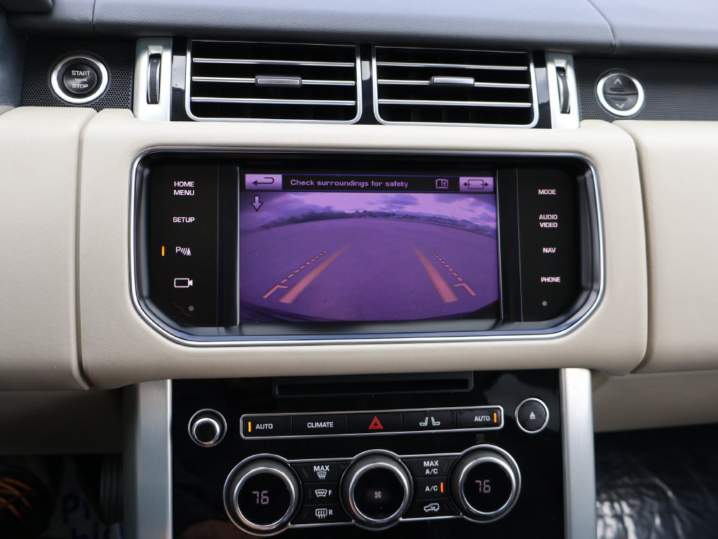 Used 2013 Land Rover Range Rover HSE AWD/4WD image 23