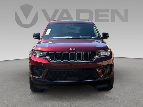 New 2026 Jeep Grand Cherokee Laredo image 24