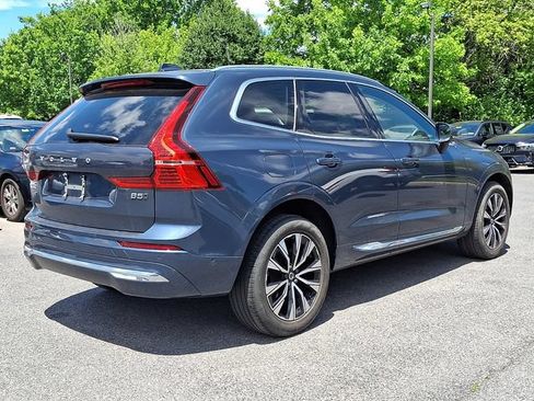 Used 2023 Volvo XC60 B5 Plus w/ Climate Package AWD/4WD image 6