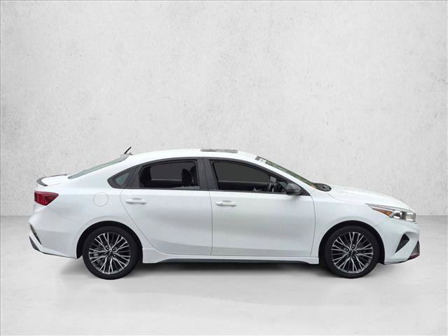 Used 2023 Kia Forte GT-Line w/ GT-Line Premium Package FWD image 4