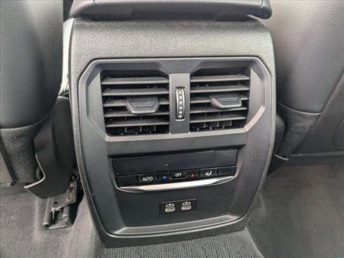 Certified 2023 BMW 330i Sedan w/ Driving Assistance Package image 18