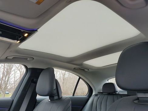 Used 2024 Mercedes-Benz E 350 4MATIC Sedan w/ Driver Assistance Package image 6
