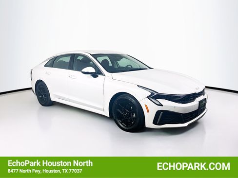 Used 2025 Kia K5 LXS image 1