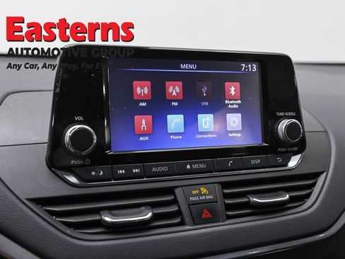 Used 2024 Nissan Altima 2.5 S FWD image 18
