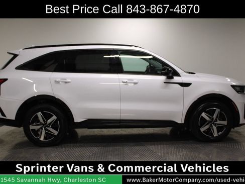Used 2023 Kia Sorento S w/ Panoramic Sunroof Package FWD image 8