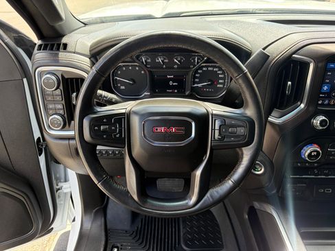 Used 2022 GMC Sierra 2500 AT4 AWD/4WD image 16