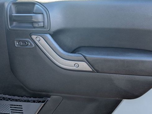 Used 2018 Jeep Wrangler Sport w/ Quick Order Package 24W image 46