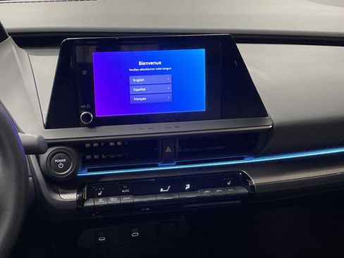 Certified 2024 Toyota Prius XLE image 31