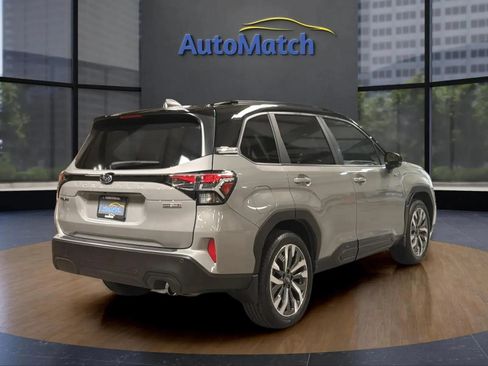 Used 2025 Subaru Forester Touring w/ Protection Package (1PH) AWD/4WD image 10