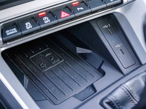 Used 2025 Audi Q3 2.0T Premium w/ Convenience Package image 22