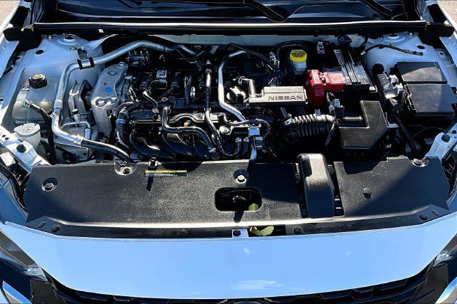 Used 2024 Nissan Sentra SV FWD image 28