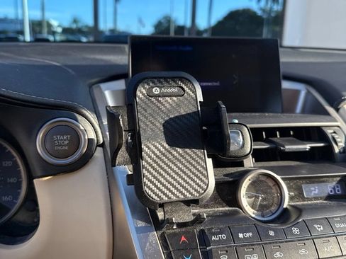 Used 2016 Lexus NX 200t FWD image 3