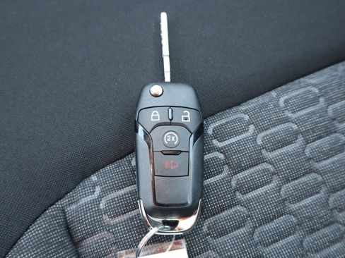 New 2025 Ford Ranger XLT w/ Equipment Group 301A High image 29