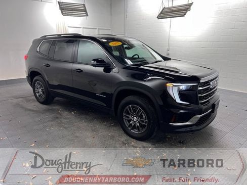 Used 2025 GMC Acadia Elevation FWD image 7