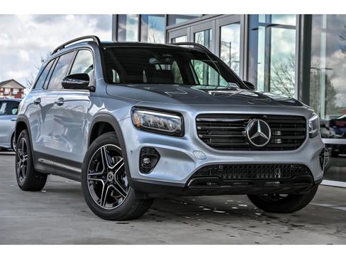 New 2026 Mercedes-Benz GLB 250 4MATIC image 1