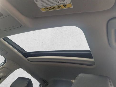 Used 2022 Honda Civic Touring image 17