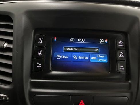 Used 2015 Chrysler 200 Limited w/ Convenience Group image 43