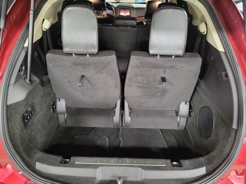 Used 2015 Lincoln MKT EcoBoost w/ Equipment Group 201A image 10