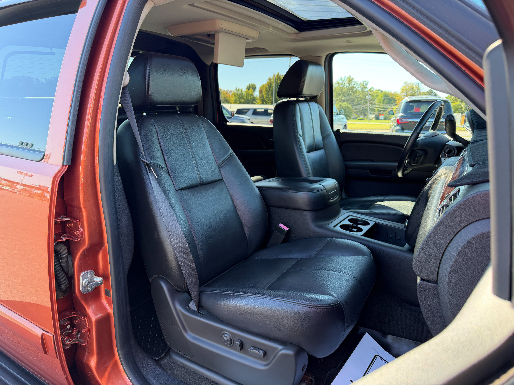 Used 2007 Chevrolet Avalanche LTZ w/ LTZ Preferred Equipment Group RWD image 13