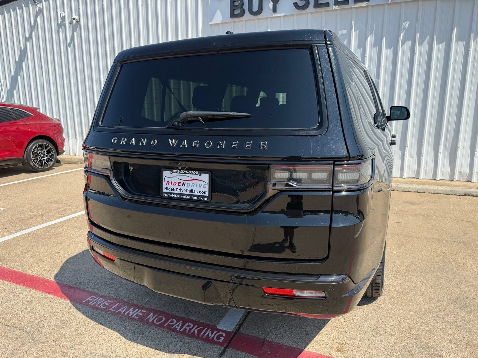 Used 2024 Jeep Grand Wagoneer L Series II w/ Quick Order Packagew 28T AWD/4WD image 6
