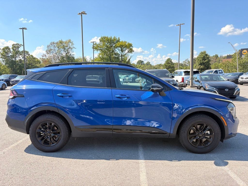 Used 2025 Kia Sportage X-Pro Prestige AWD/4WD image 8