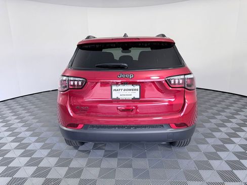 New 2026 Jeep Compass Latitude image 4