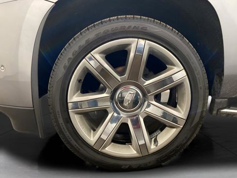 Used 2020 Cadillac Escalade Luxury image 22
