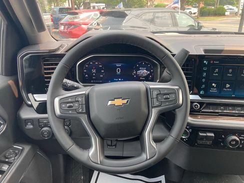 New 2026 Chevrolet Silverado 1500 LT AWD/4WD image 6