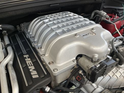 Used 2018 Jeep Grand Cherokee Trackhawk AWD/4WD image 43