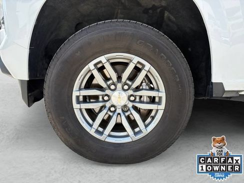 Used 2024 Chevrolet Colorado LT w/ LT Convenience Package II RWD image 23
