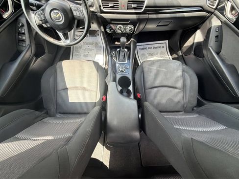 Used 2016 MAZDA MAZDA3 i Sport w/ Preferred Equipment Package FWD image 14