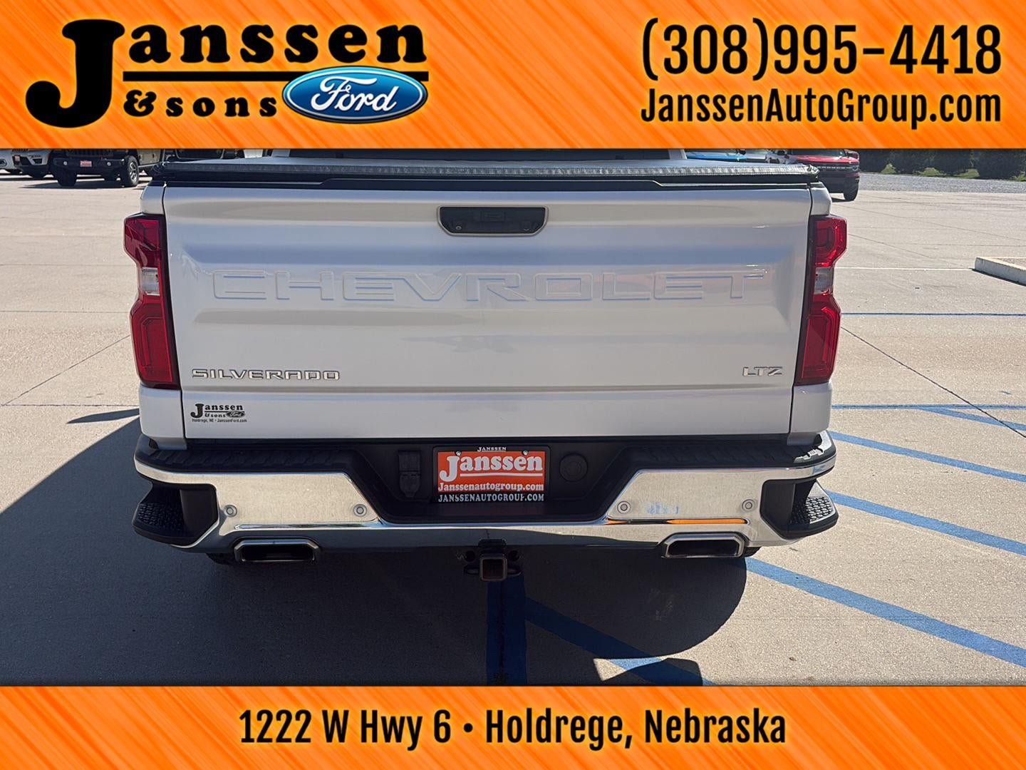 Used 2023 Chevrolet Silverado 1500 LTZ AWD/4WD image 7