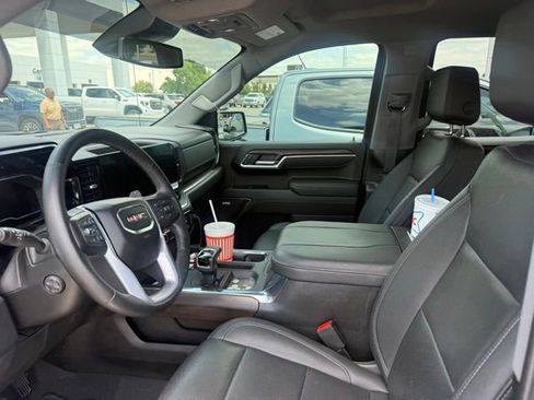 Used 2023 GMC Sierra 1500 SLT RWD image 7
