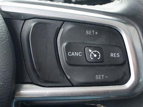 Certified 2018 Jeep Wrangler Unlimited Sahara image 49