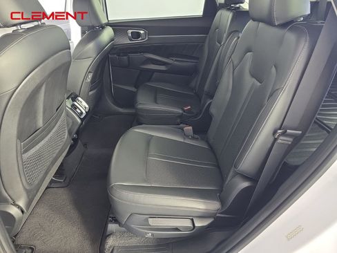 Used 2022 Kia Sorento SX image 28