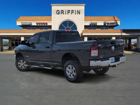 Used 2022 RAM 2500 Big Horn w/ Snow Chief Group AWD/4WD image 9