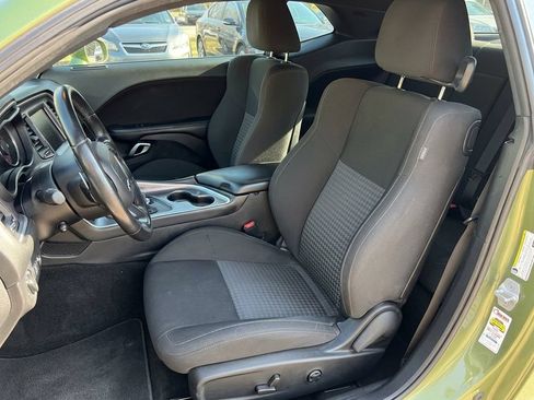 Used 2021 Dodge Challenger R/T w/ Blacktop Package RWD image 9