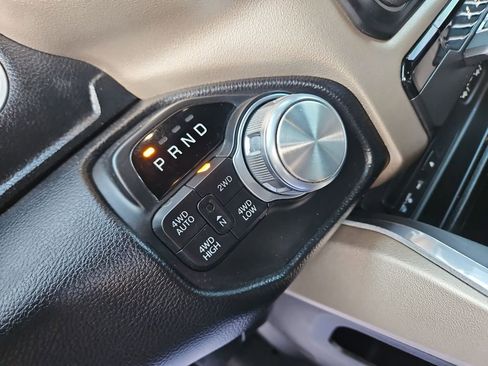 Used 2019 RAM 1500 Laramie w/ Sport Appearance Package image 23