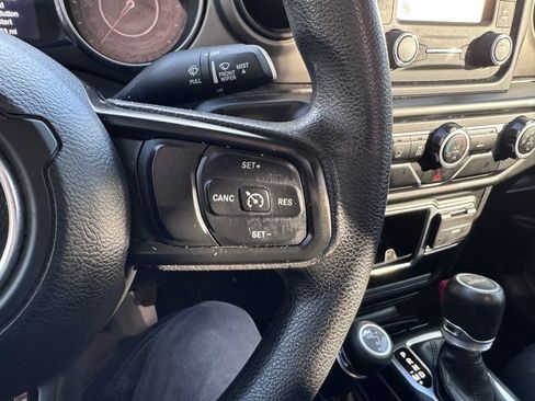 Used 2020 Jeep Gladiator Sport w/ Trailer Tow Package image 23