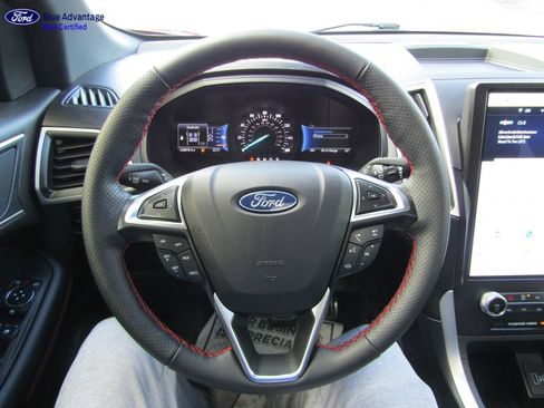 Certified 2024 Ford Edge ST-Line AWD/4WD image 15