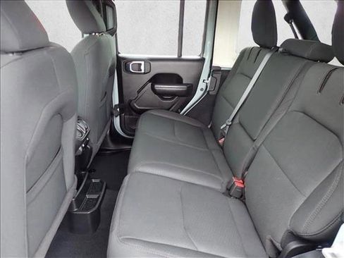 Used 2023 Jeep Wrangler Unlimited w/ 8.4" Radio Group AWD/4WD image 9