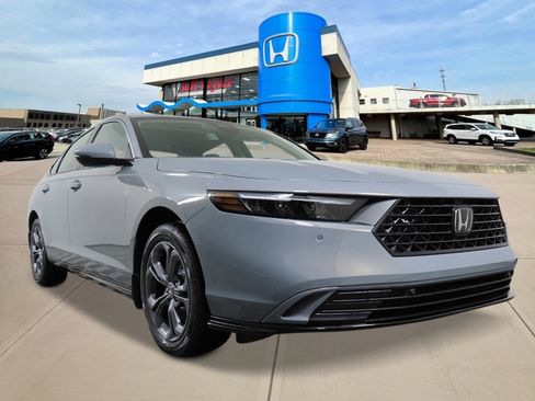 New 2026 Honda Accord EX-L image 8