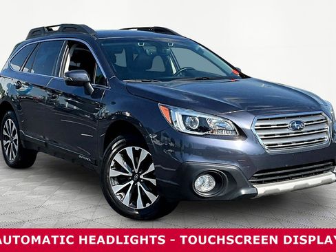 Used 2017 Subaru Outback 2.5i Limited image 3