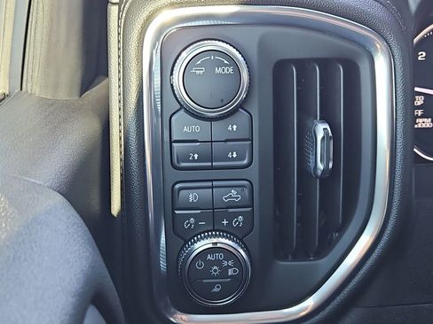 Used 2021 GMC Sierra 1500 SLT image 27